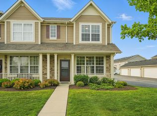 932 E 115th Pl, Crown Point, IN 46307