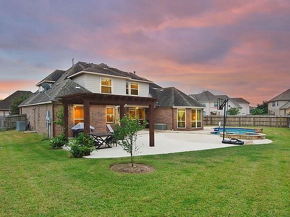 4th image of 2408 Galleon Point Ct