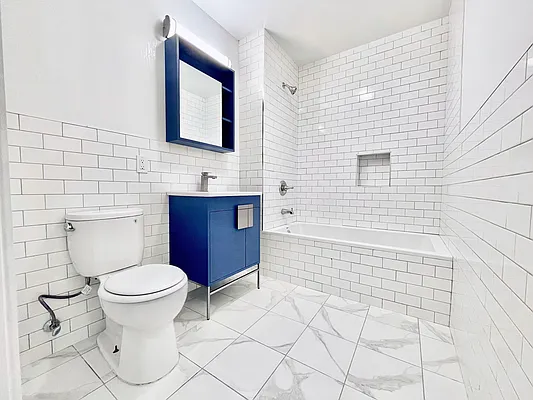 Rented by Compass | media 3