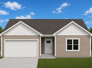 1465 Center St, Hartford, WI 53027