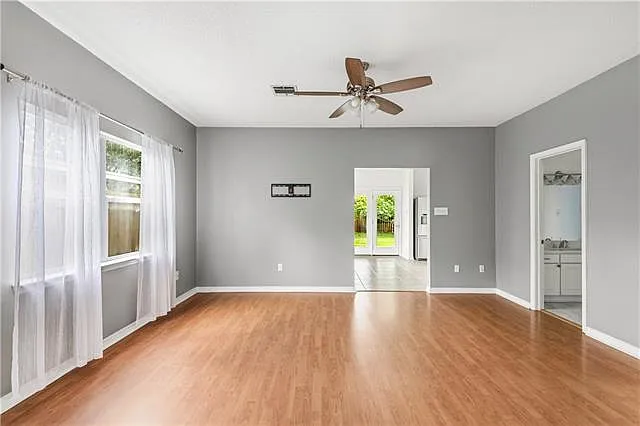 8925 Camille Ct — Photo 5