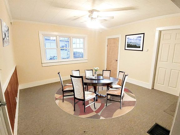 Dining room with virtual staging