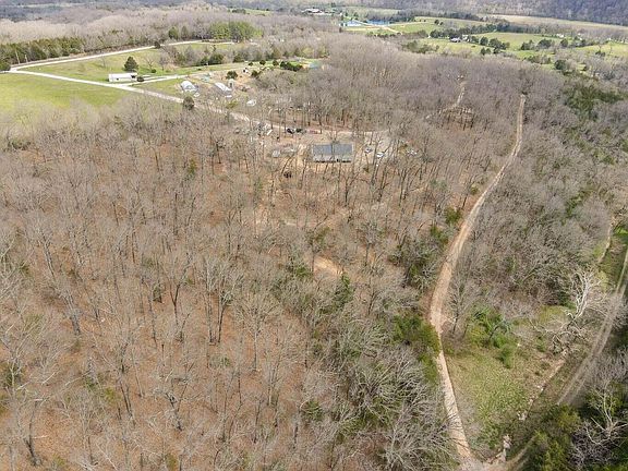 4th image of 159 Timberline Lane