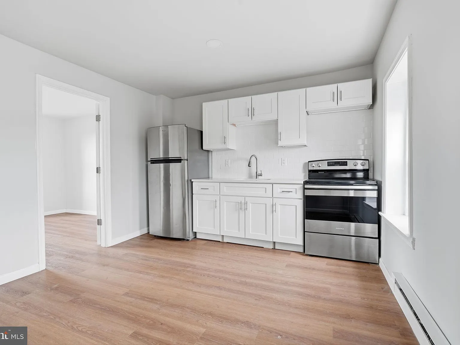 1 bed, 500 sqft, $1,050 — Photo 1