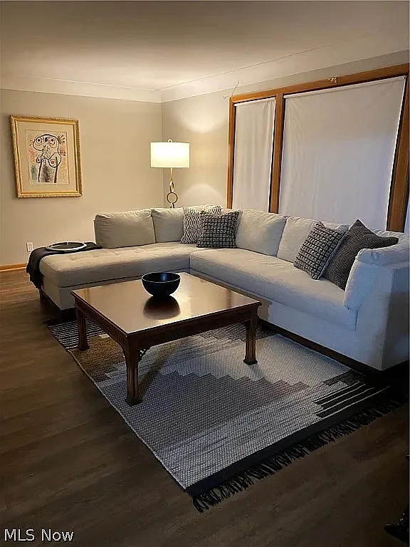 2 bed, 1800 sqft, $1,825 — Photo 4