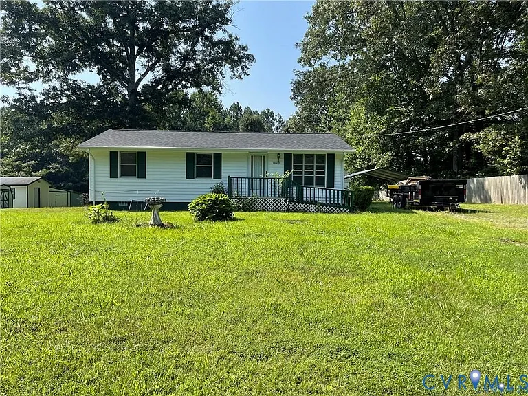 15817 Gatewood Rd — Photo 1