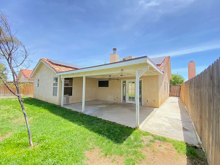 4319 Stride Way — Photo 19