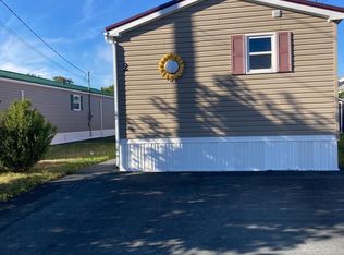 2 Sherbrooke Ave, Bridgewater, NS B4V4E7