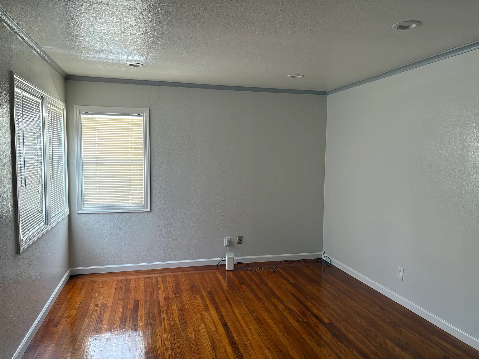 3 bed, 1380 sqft, $3,500 — Photo 3