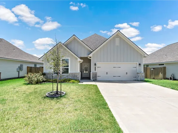 1904 Cambria Dr, Bryan, TX 77807