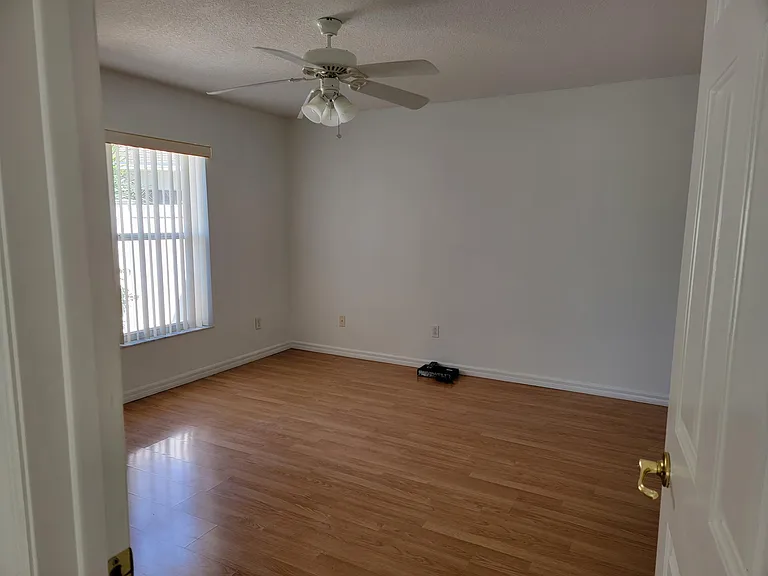 2089 Braxton St — Photo 8