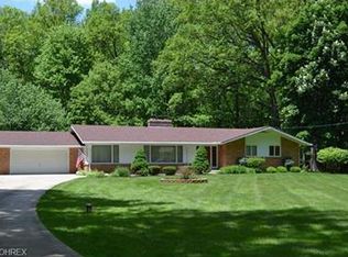 5144 Hecker Dr, Brecksville, OH 44141