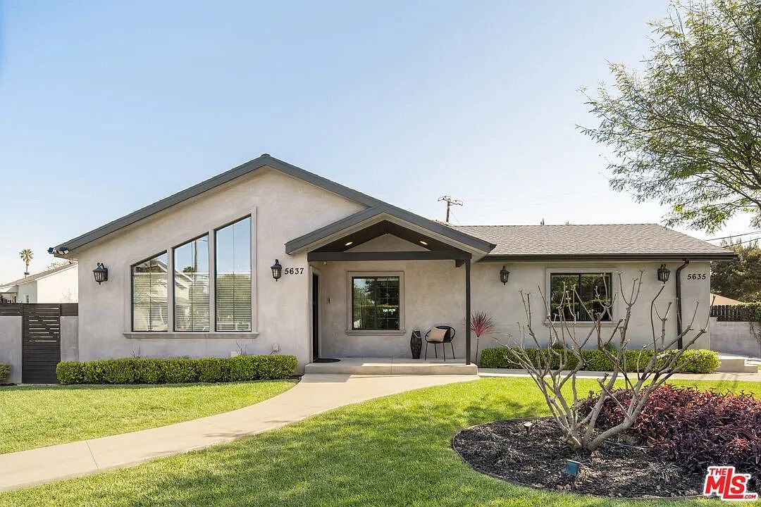 5635 W 83rd St, Los Angeles, CA 90045 | Zillow