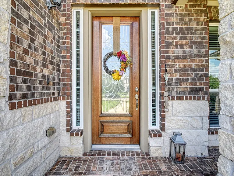 25710 Oakwood Knoll Dr — Photo 4