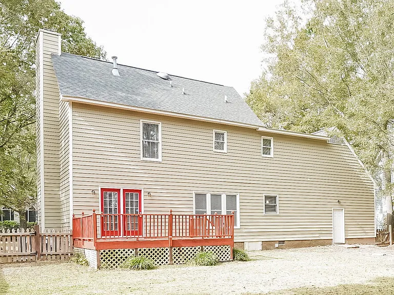 212 Sleepy Creek Dr — Photo 17