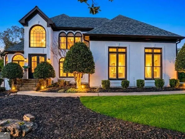405 Glen Grove Ct, Roswell, GA 30075
