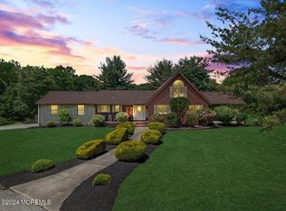 321 Sweetmans Ln, Millstone Township, NJ 08535