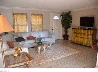 10457 7th St, Naples, FL 34108