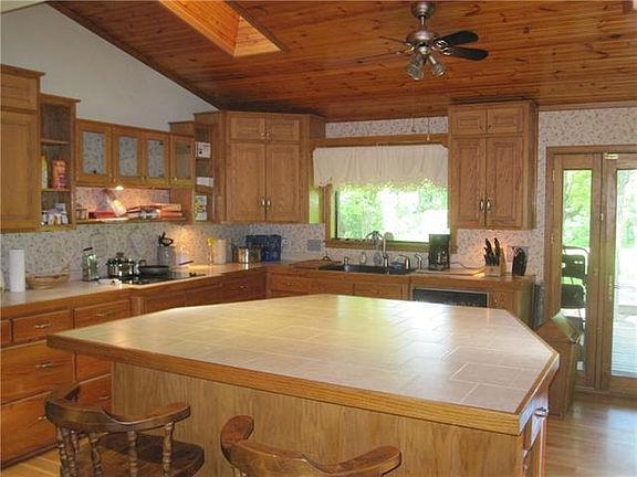 3rd image of 5427 County Road 3214