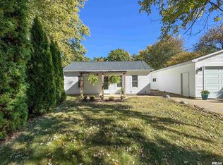 304 Baylor St, East Peoria, IL 61611