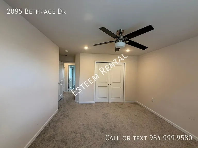 2095 Bethpage Dr — Photo 37