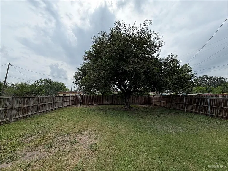 301 S Raul Longoria Rd — Photo 21