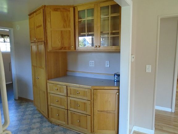 5th image of 1609 Gilman Ave