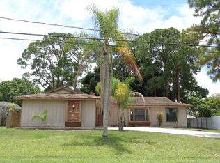 552 SW Eyerly Ave, Port Saint Lucie, FL 34983