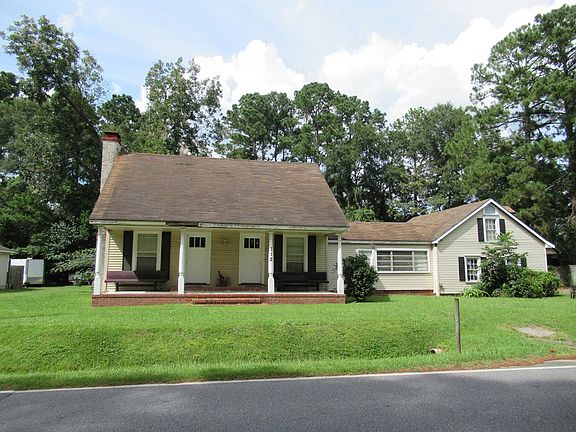 2nd image of 712 Pineview Dr