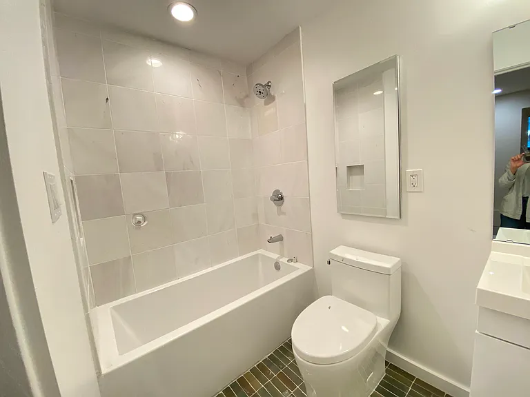 1135 Morse St NE #2 — Photo 7