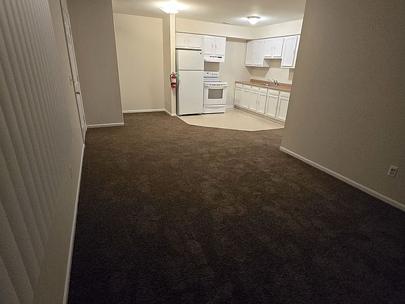 5th image of 1509 Russell Ave #1513