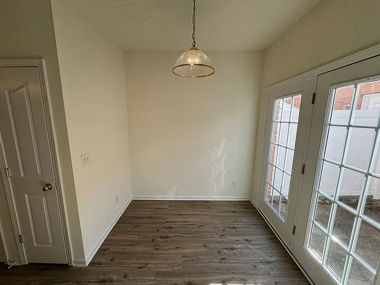 6918 Creft Cir — Photo 7