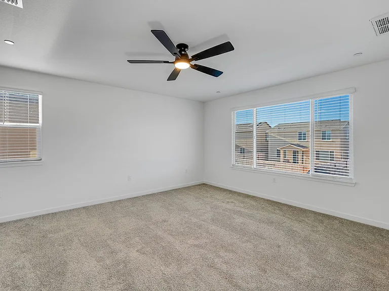 12628 Hereford Ave — Photo 17