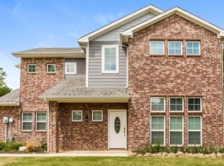 601 Meadowbrook St, Lake Dallas, TX 75065