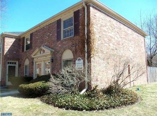 130 Cheshire Dr, Penllyn, PA 19422