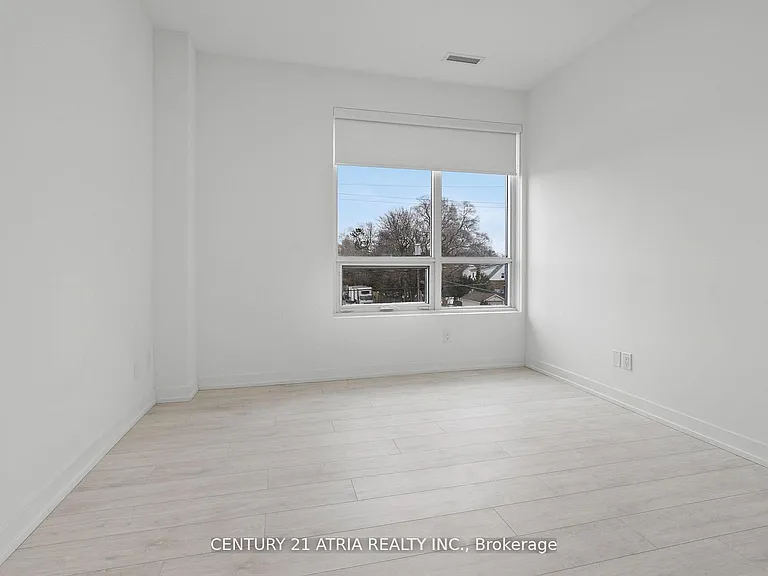 181 Sheppard Ave E #208 — Photo 23