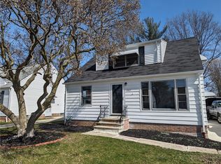 2317 E 290th St, Wickliffe, OH 44092
