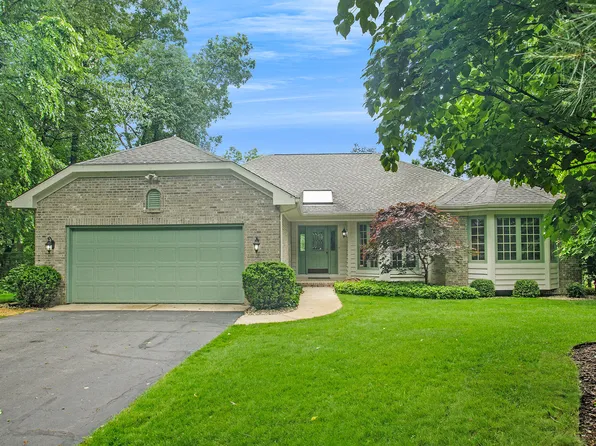 9295 Shore Oaks Ln, Richland, MI 49083