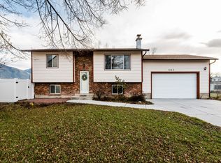 1328 Country Manor Dr, Logan, UT 84321