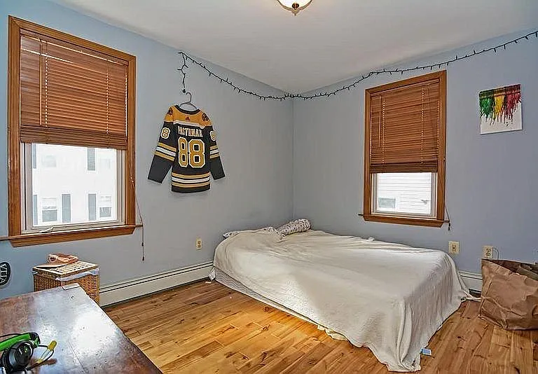 141 North St — Photo 37