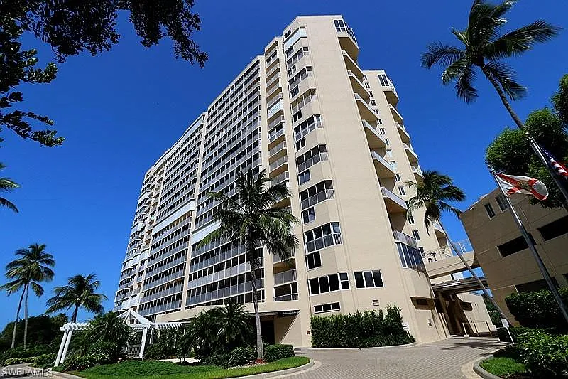 3 bed, 3.0 bath, 2550 sqft, $21,000 — Photo 1