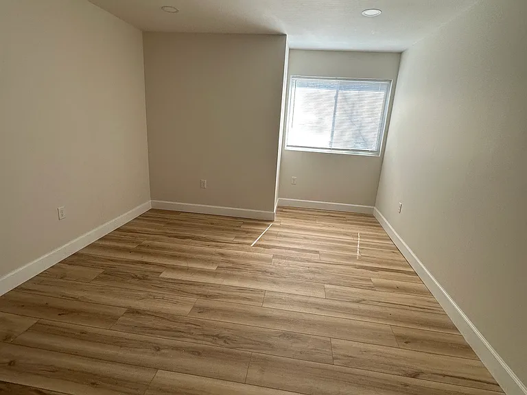 44 Warner St #B8 — Photo 9