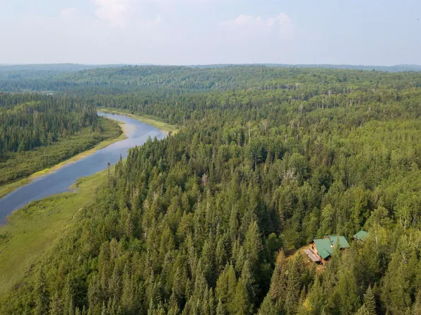 489 Brule Valley Trl, Hovland, MN 55606