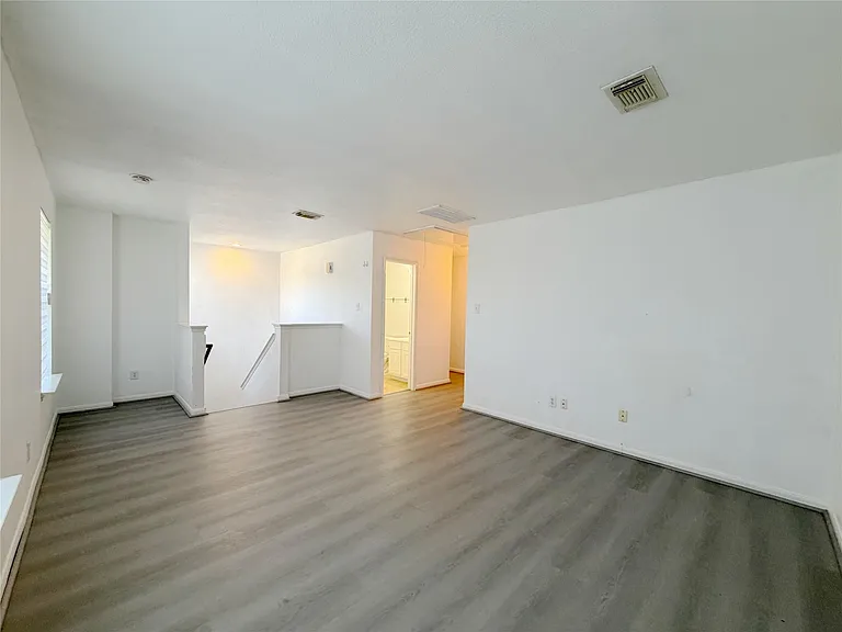 4707 Meadowthorn Ct — Photo 24