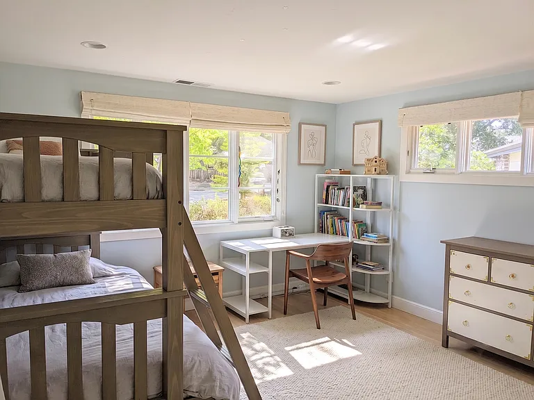 1525 Kensington Cir — Photo 11