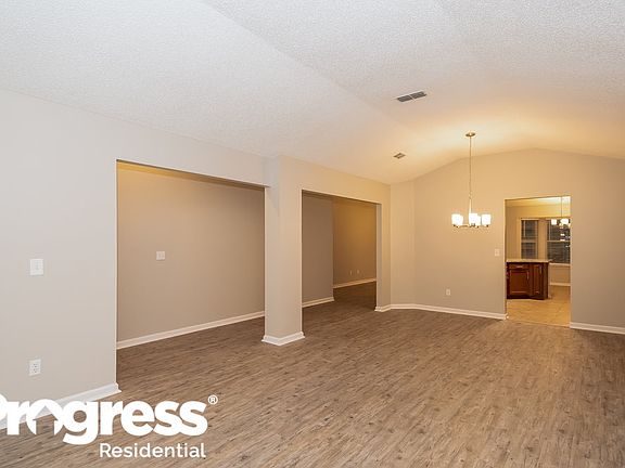 5th image of 8556 S Turkey Oaks Dr