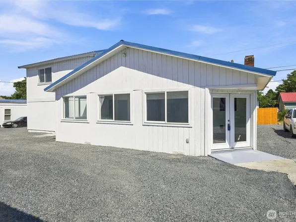 40 Cherry Street S, Soap Lake, WA 98851