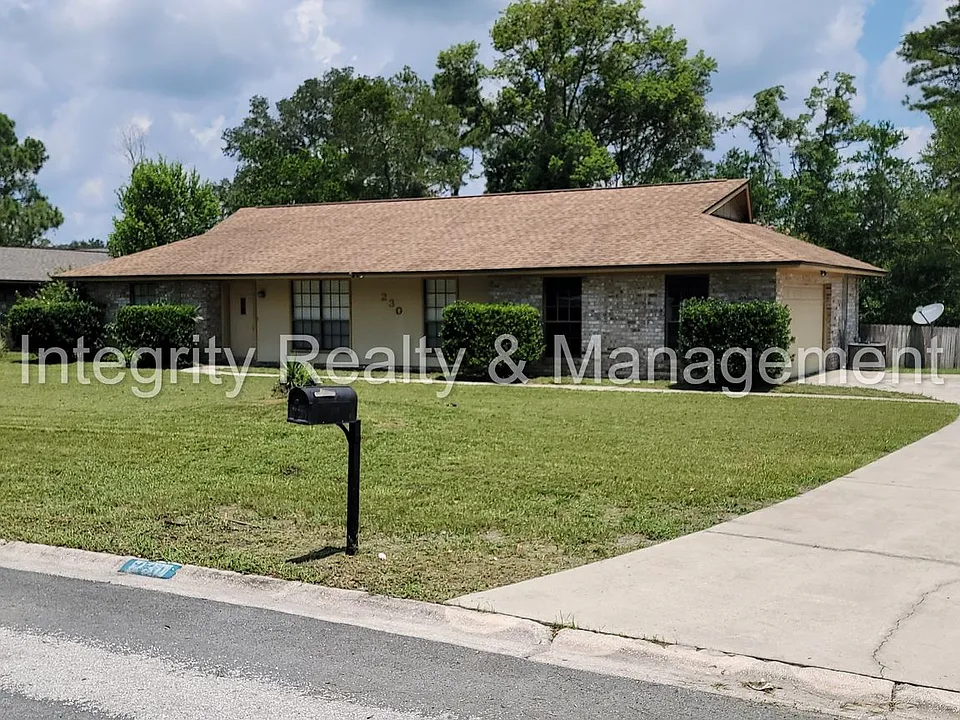 230 Foxridge Rd