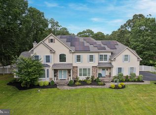 2 Jessica Ct, Tabernacle, NJ 08088