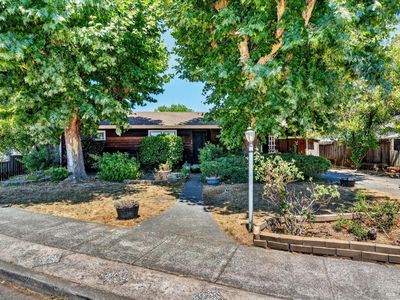 206 Champlain Avenue, Cloverdale, CA, 95425
